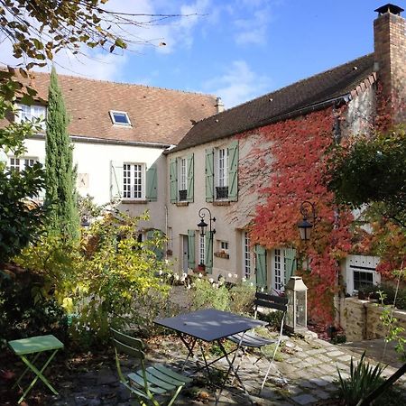 Maison D'Hotes La Source Bed & Breakfast Magny-les-Hameaux Exterior photo